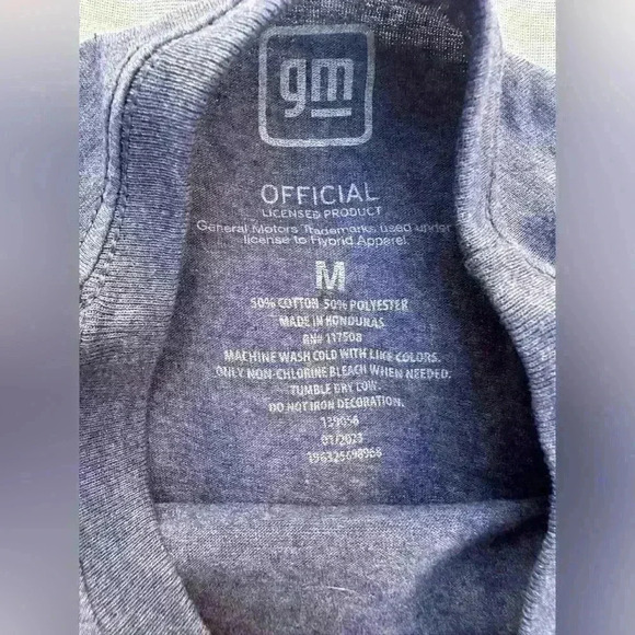 GM Chevy Camaro T shirt, new, size M - Picture 3 of 4